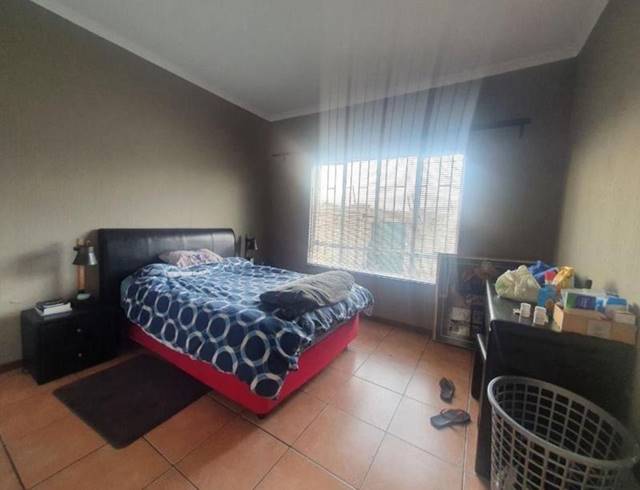 2 BEDROOM TOWNHOUSE FOR SALE IN VERWOERDPARK